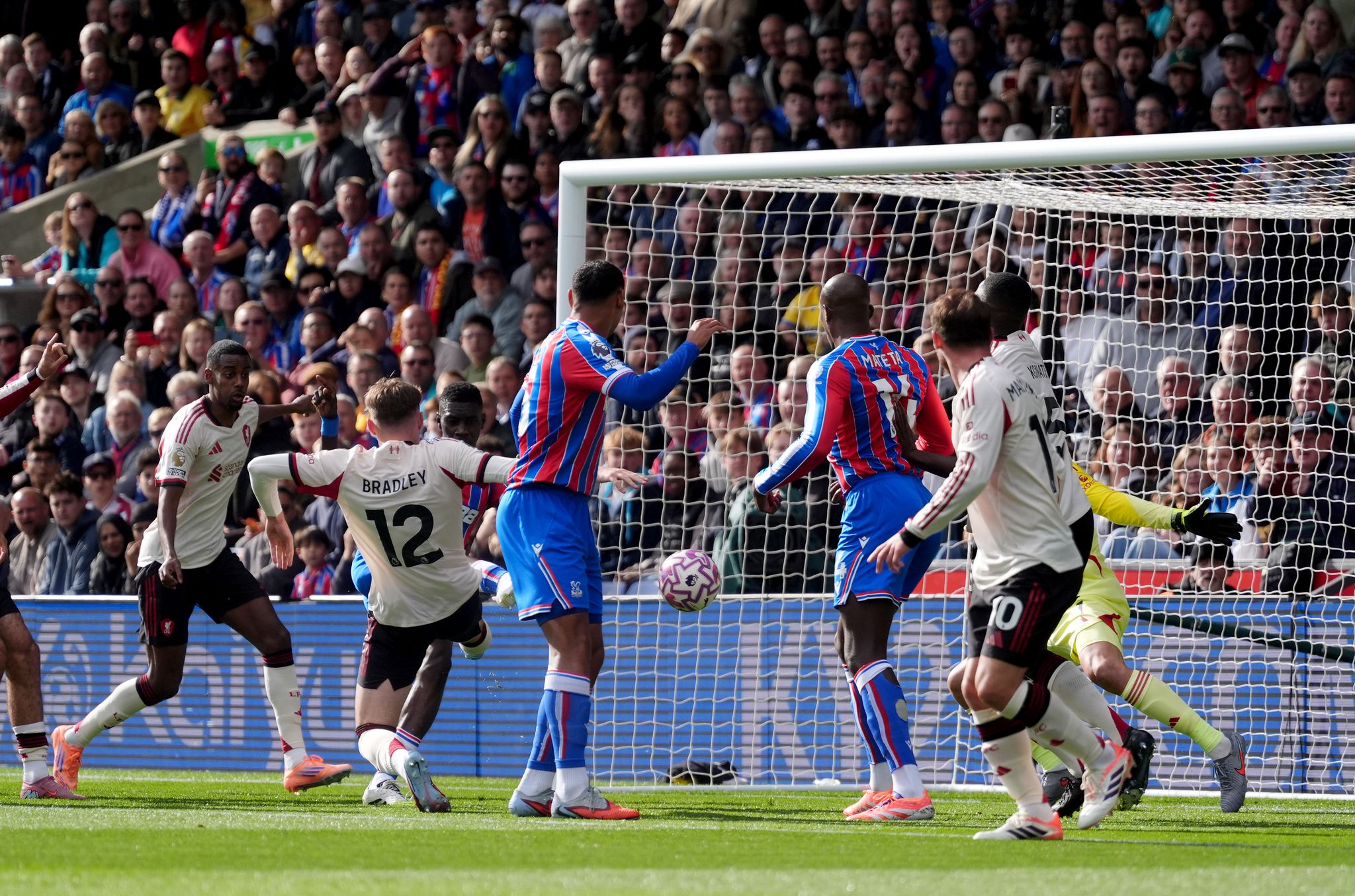 Palace stoppt Liverpool: Glasner-Team siegt spät
