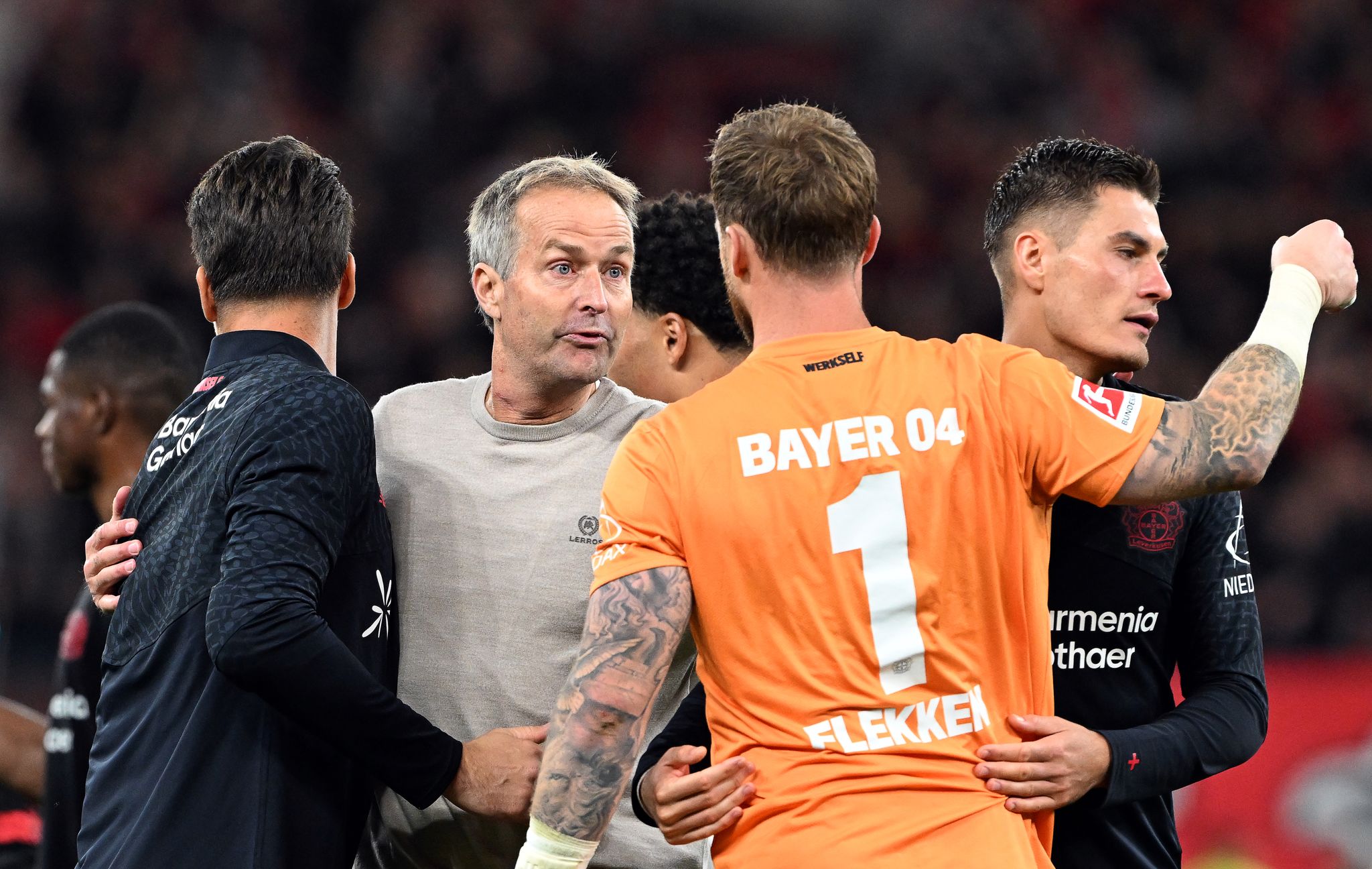 Sieg mit neun Mann: Bayer-Coach Hjulmand lobt «Charakter»