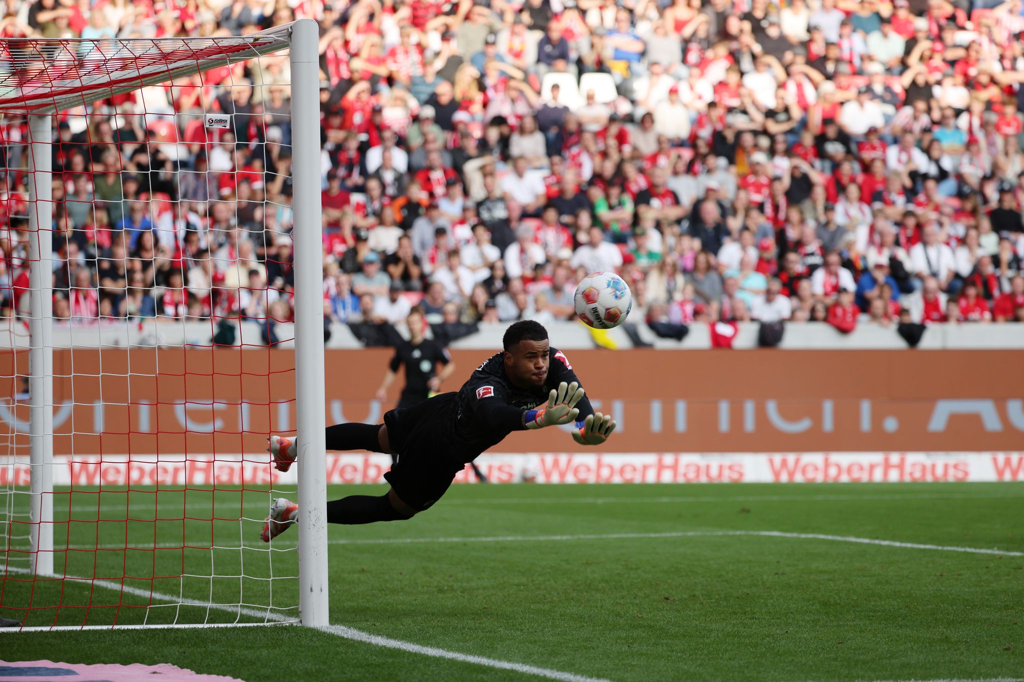 DFB-Keeper Baumann lobt Talent Atubolu: «Guter Junge»