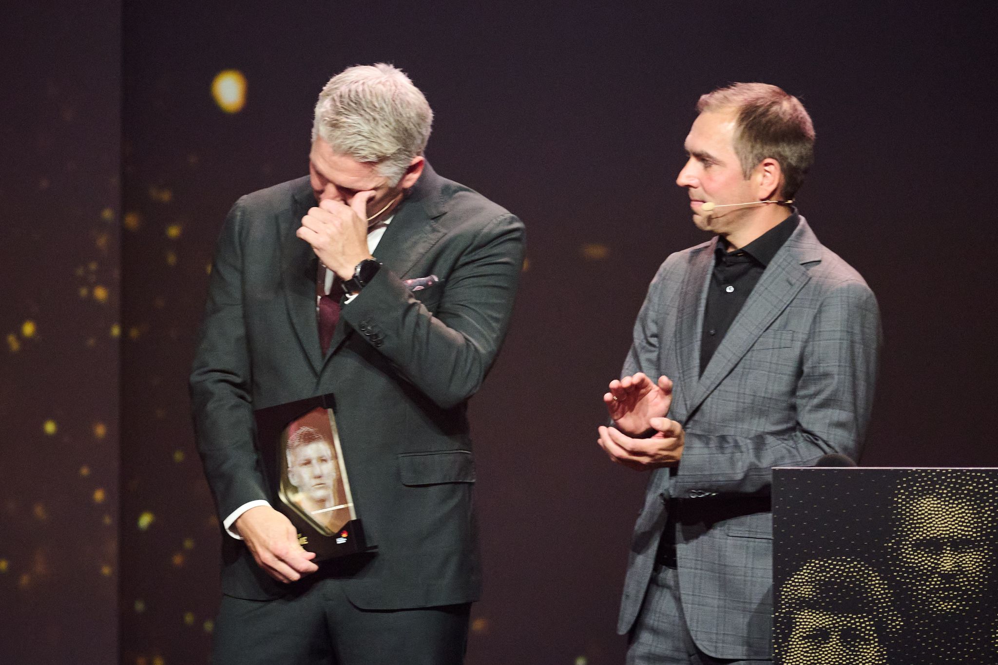 Sechs Fußball-Idole in Hall of Fame – Schweinsteiger weint