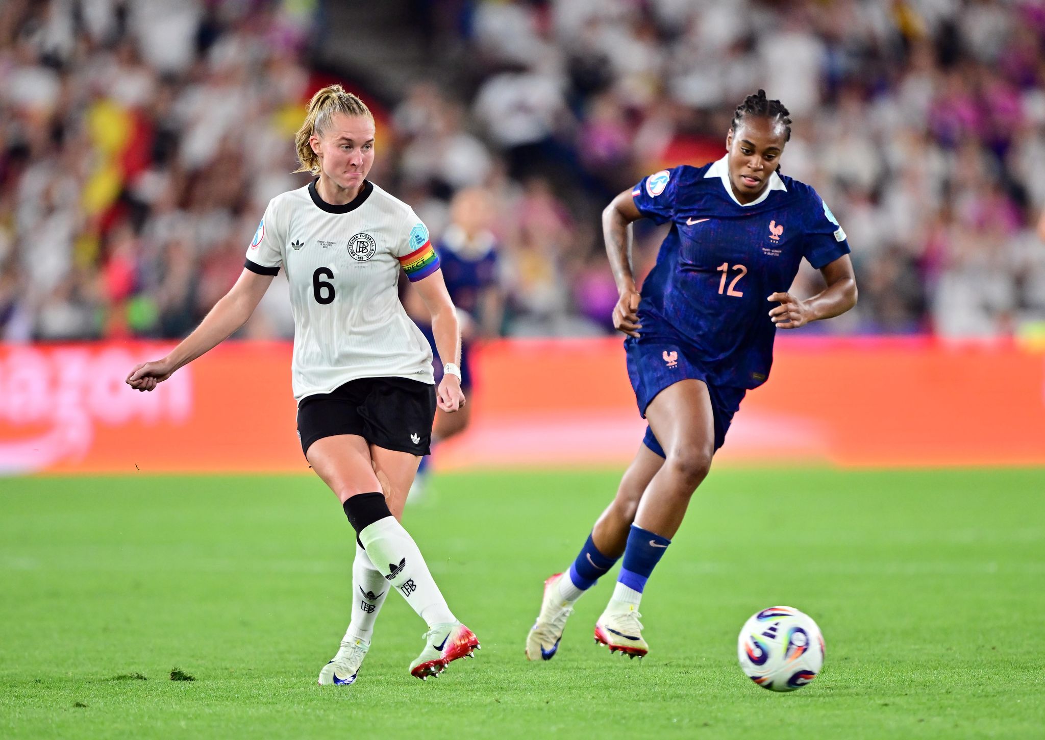 DFB-Gegner muss im Rückspiel auf Top-Stürmerin verzichten DFB-Gegner muss im Rückspiel auf Top-Stürmerin verzichten