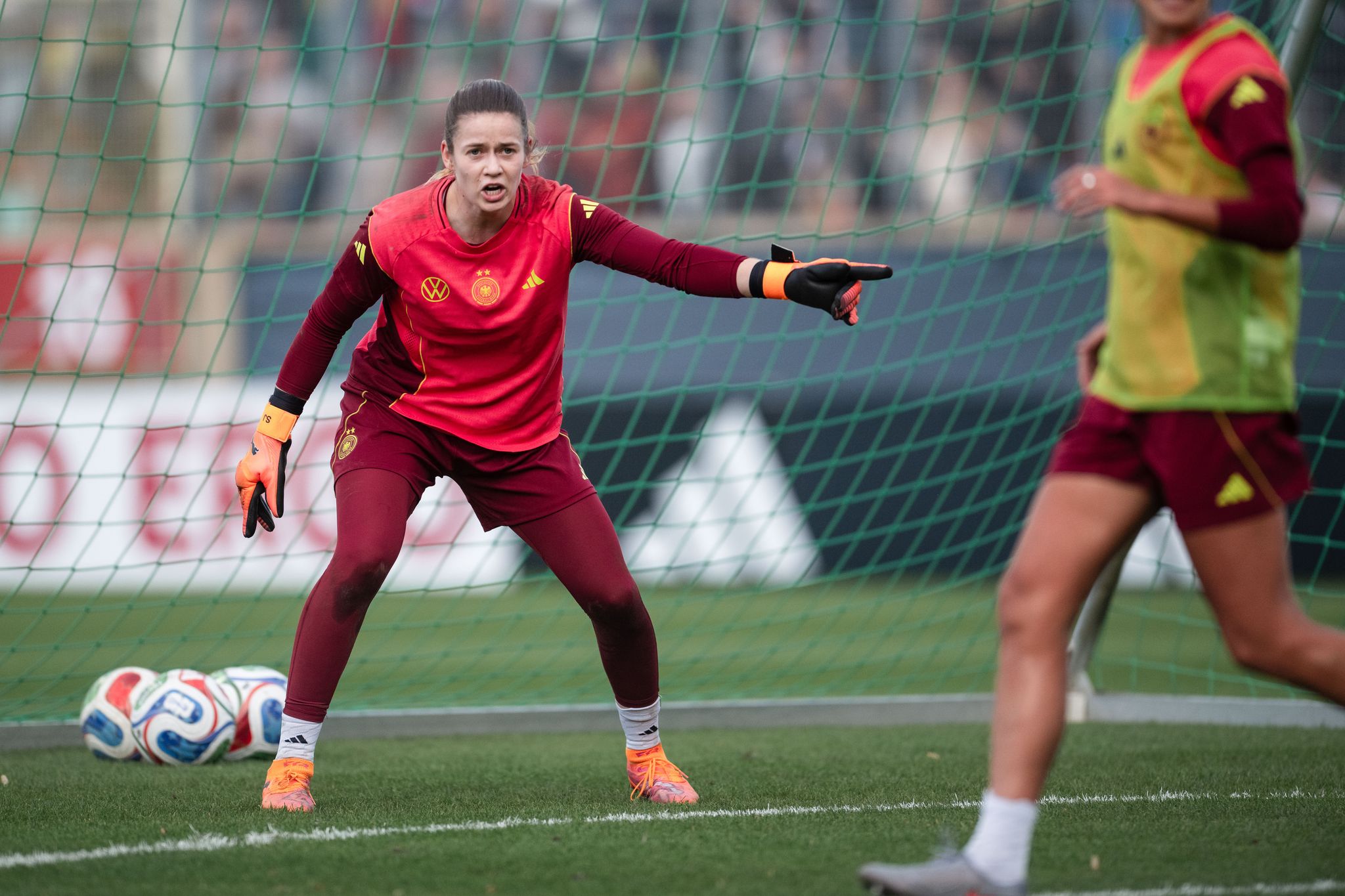 DFB-Frauen gegen Frankreich: Suche nach der 1 und der 10