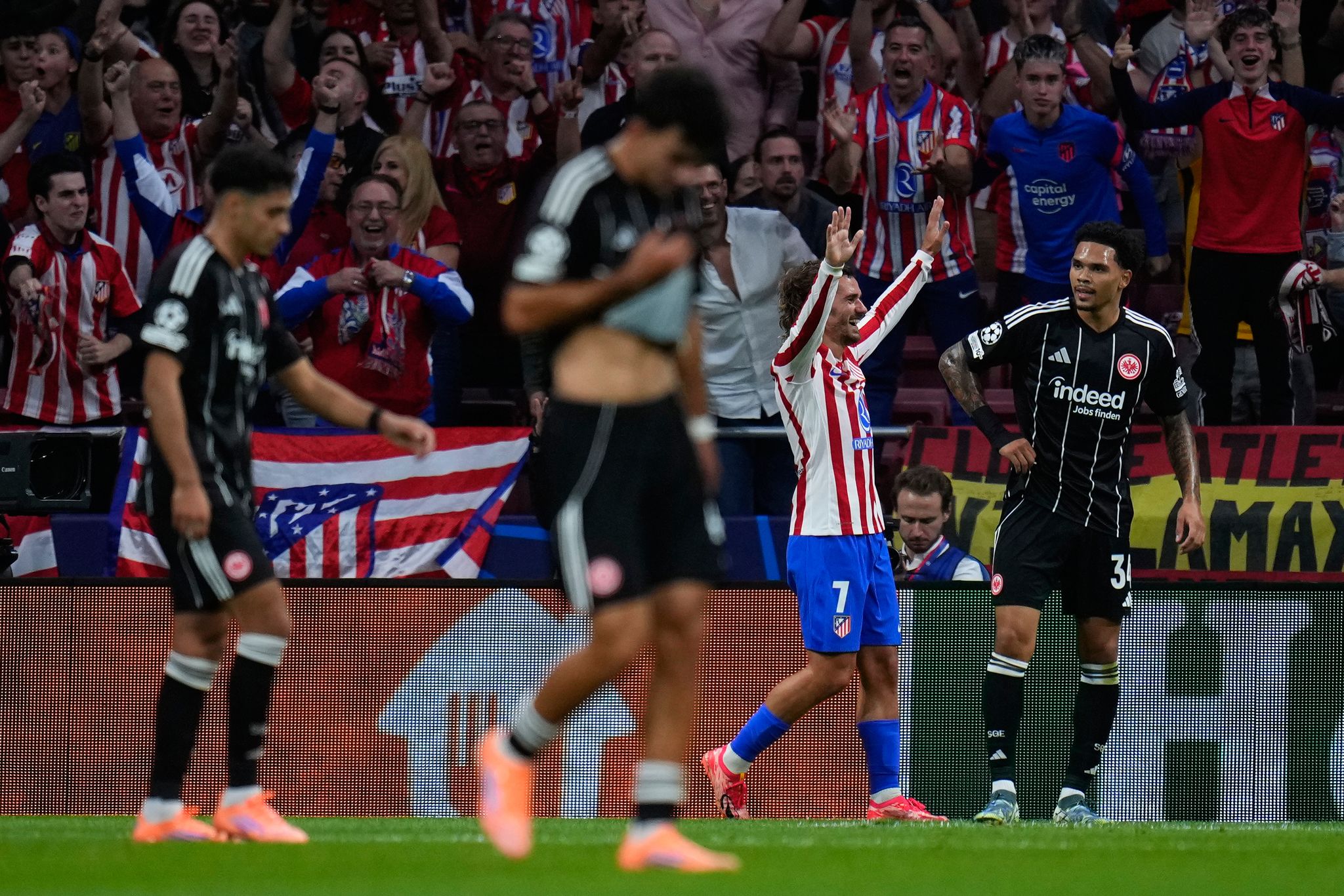 Königsklassen-Lektion für Frankfurt in Madrid