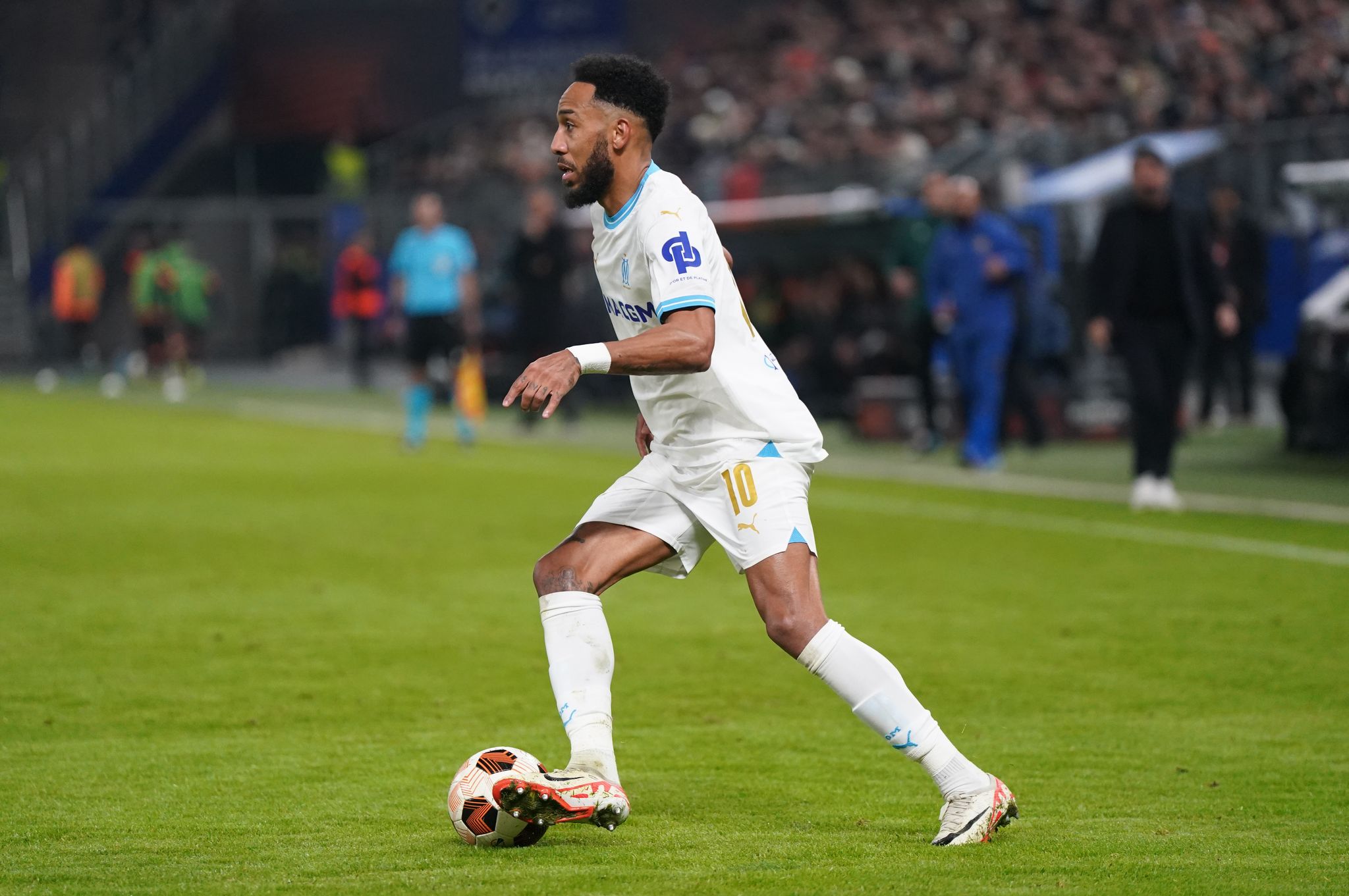 Vier Tore und Gelb-Rot: Aubameyangs wilder Quali-Auftritt