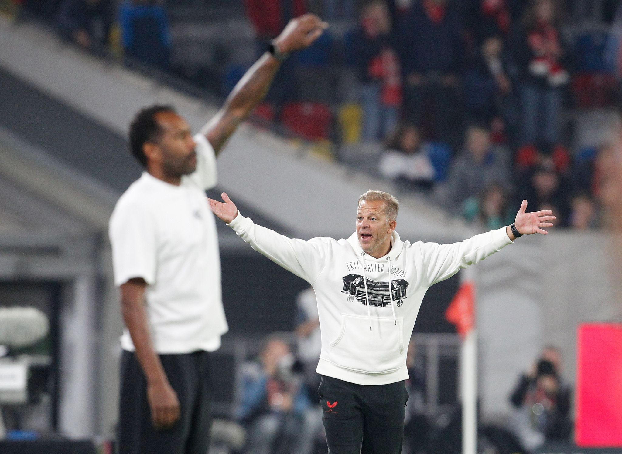 Medien: Thioune soll bei Fortuna gehen, Anfang kommen