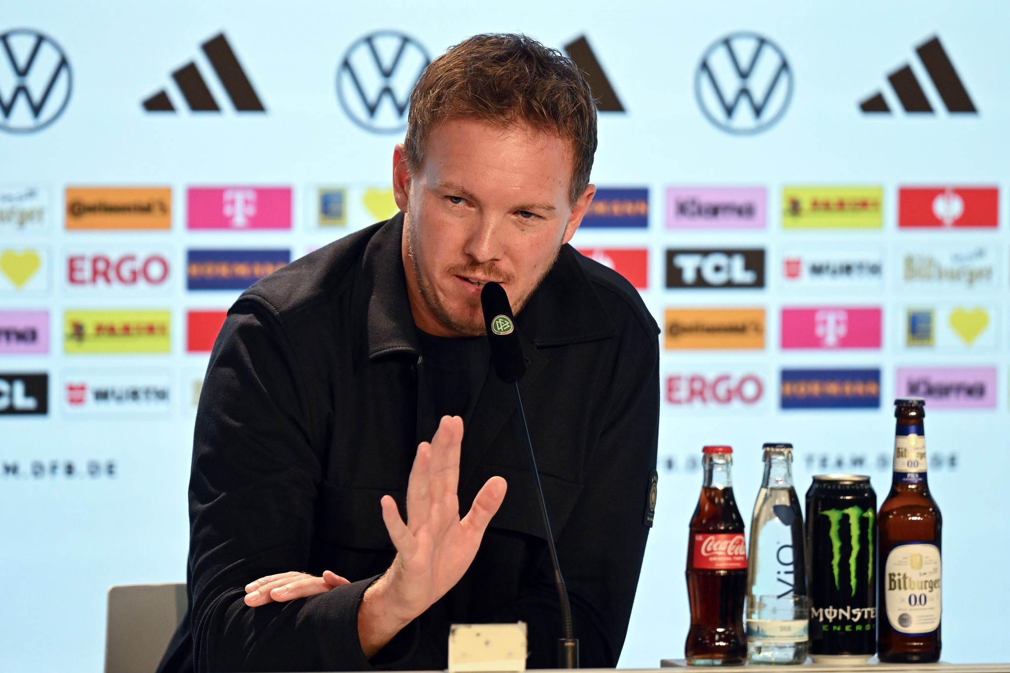Nagelsmann: Kontakt mit Neuer, aber keine WM-Pläne Nagelsmann: Kontakt mit Neuer, aber keine WM-Pläne