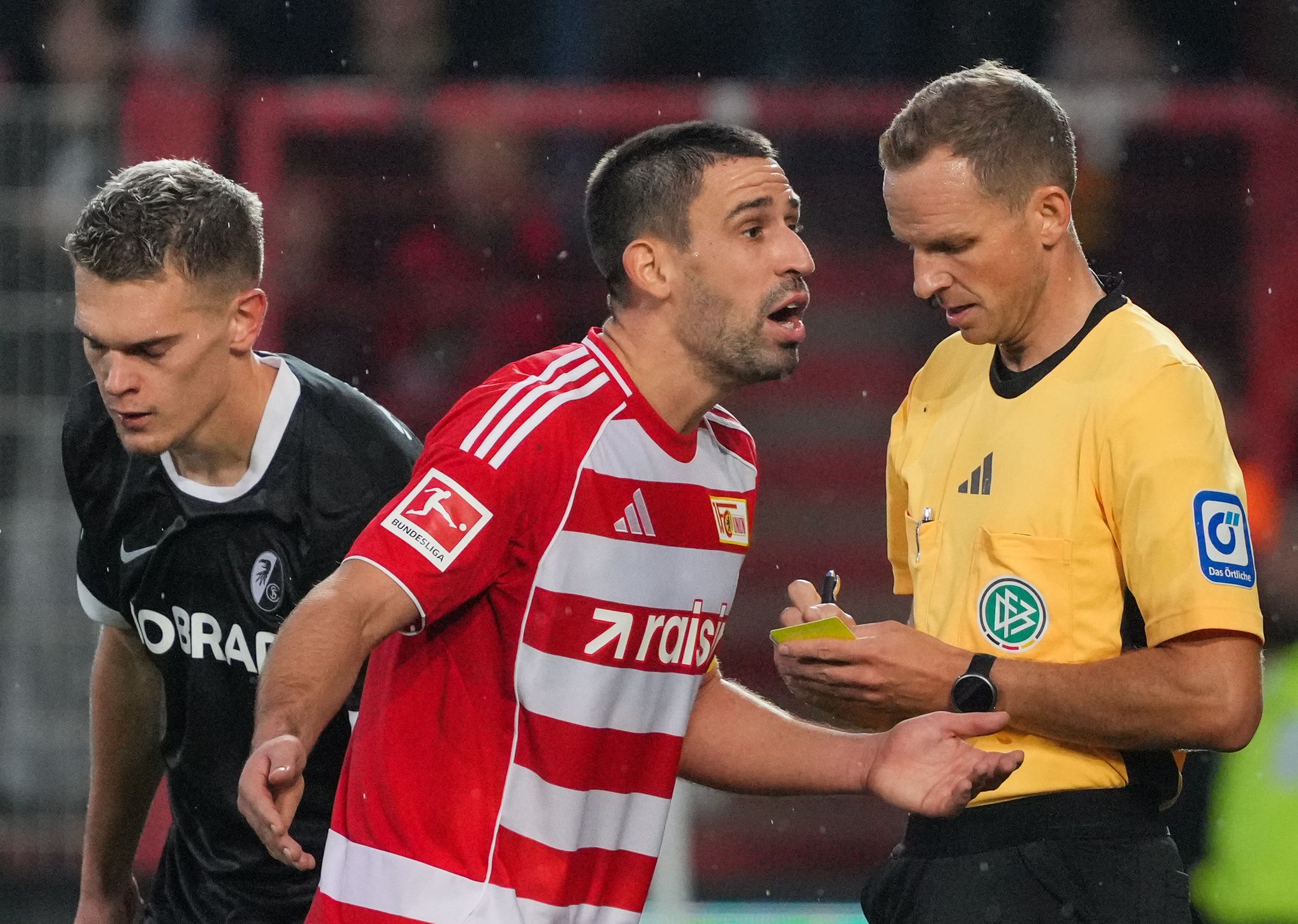 Video-Schiri kassiert Tore ein: Union gegen Freiburg 0:0