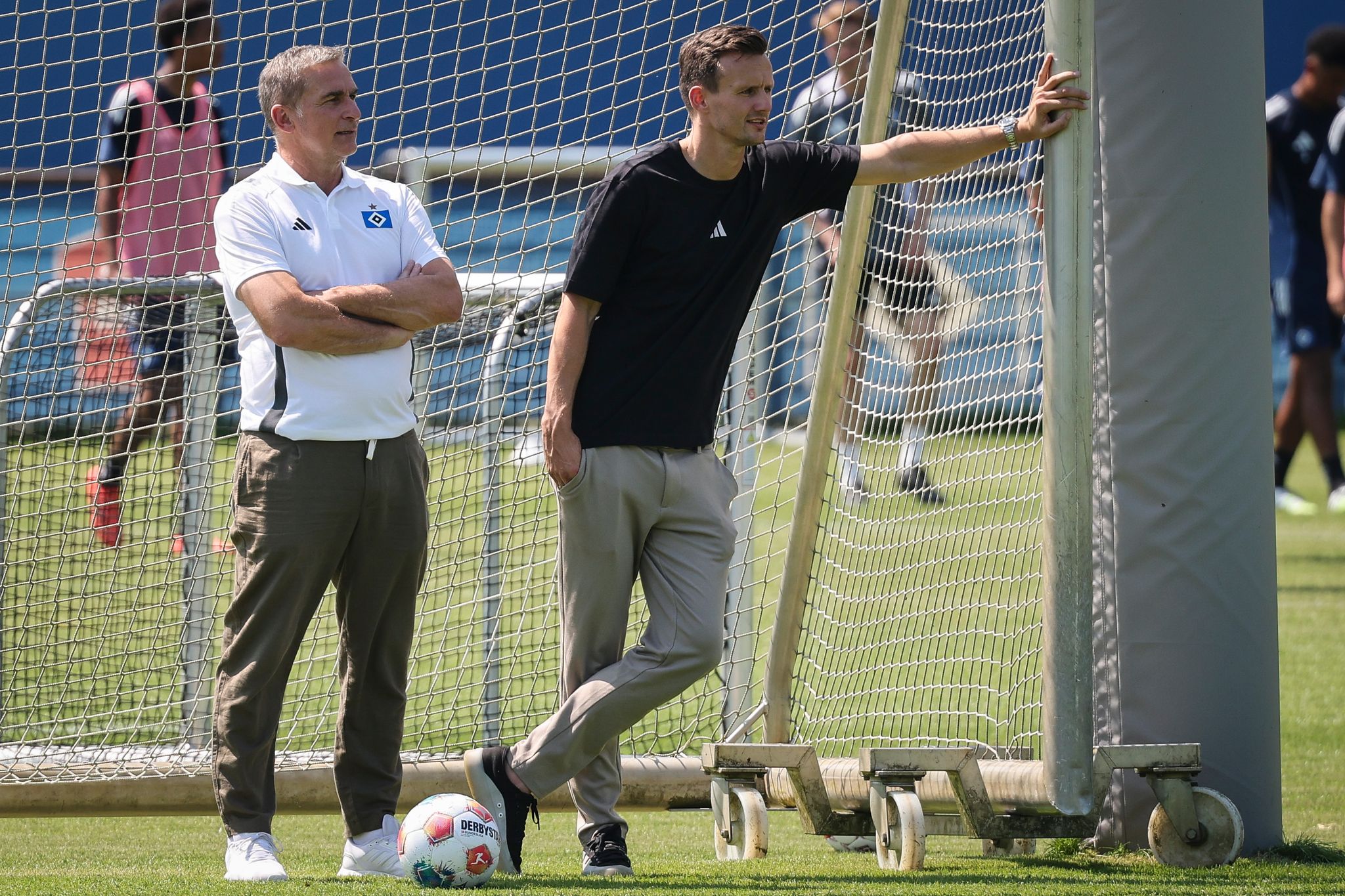 HSV verlängert Vertrag mit Sportdirektor Claus Costa