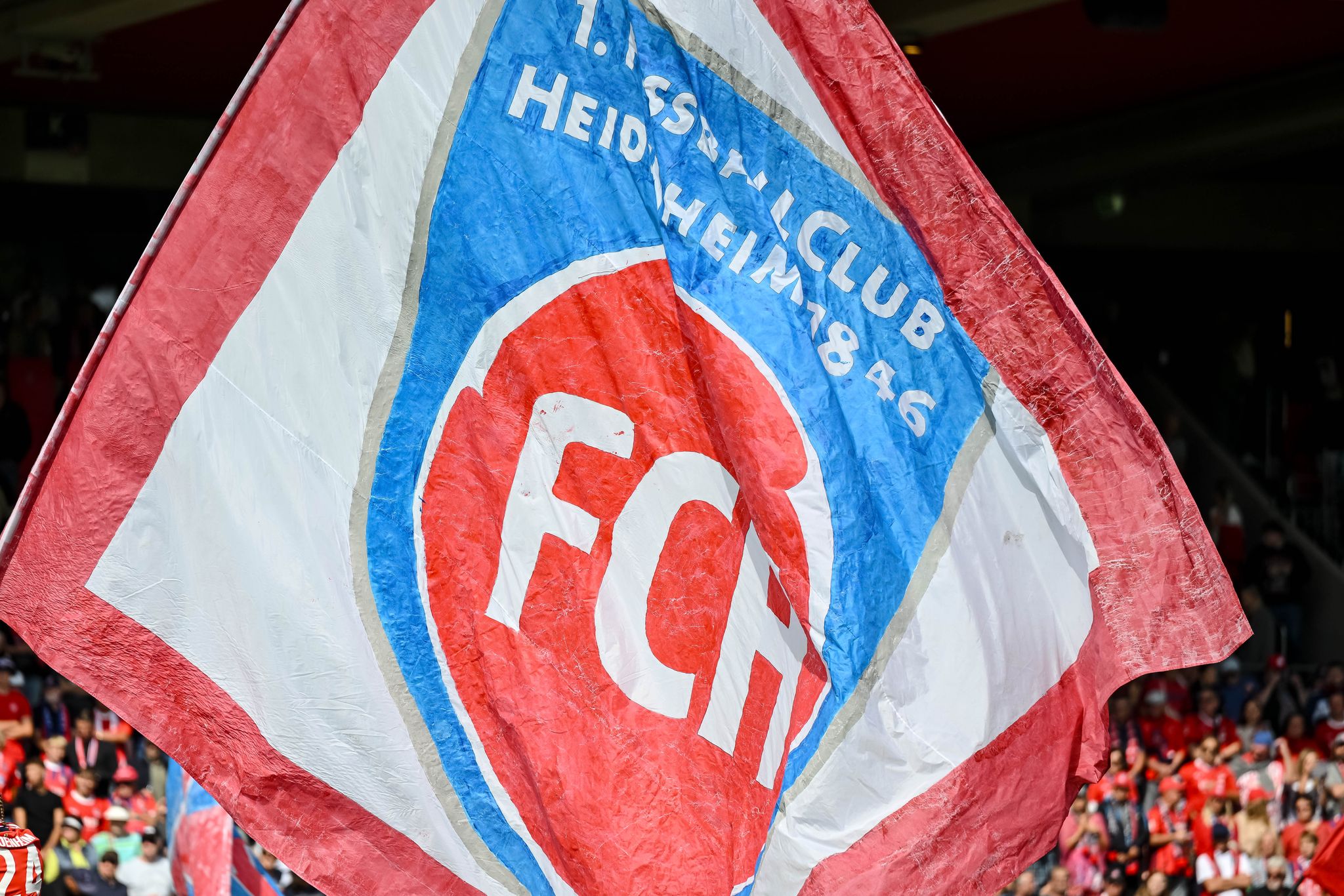 Wer ist FCH? FC Hansa und Heidenheim streiten sich um Kürzel
