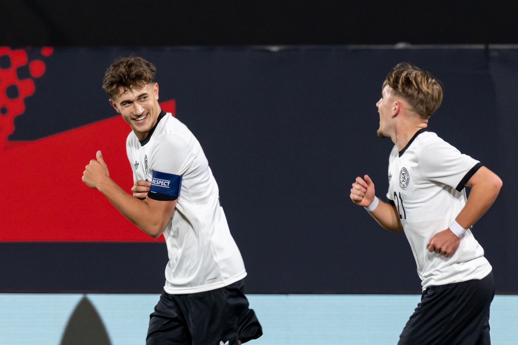 Dreierpacker Bischof: So hilft mir die U21 für den FC Bayern