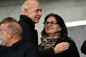 DFB-Boss Neuendorf: Mit Nike-Millionen in zweite Amtszeit