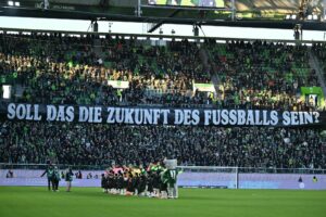 Deutschlandweiter Protest: Fans stellen sich gegen Politik