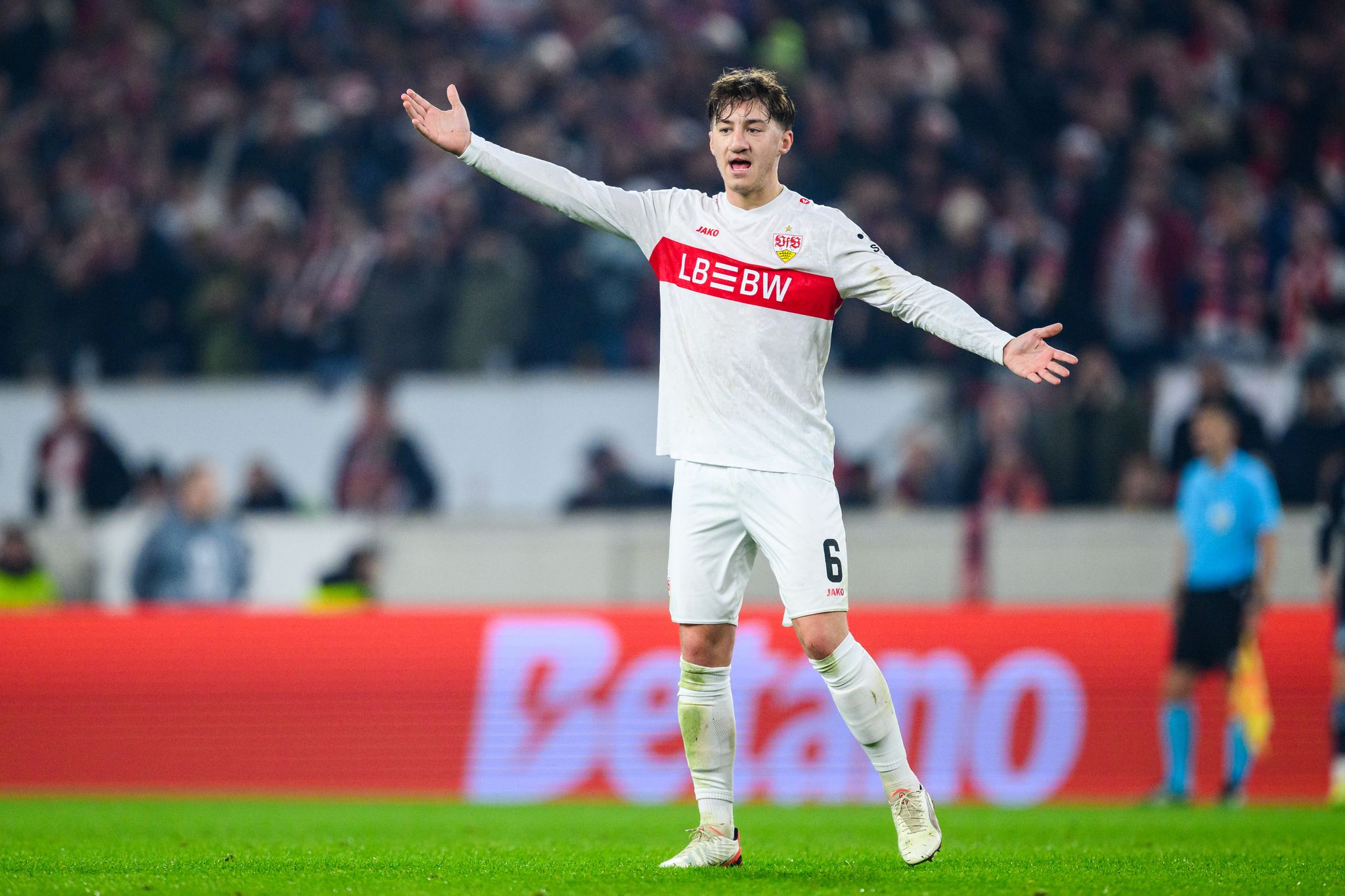 VfB überrascht von DFB-Kader – Stiller: «Kein Kommentar» VfB überrascht von DFB-Kader – Stiller: «Kein Kommentar»