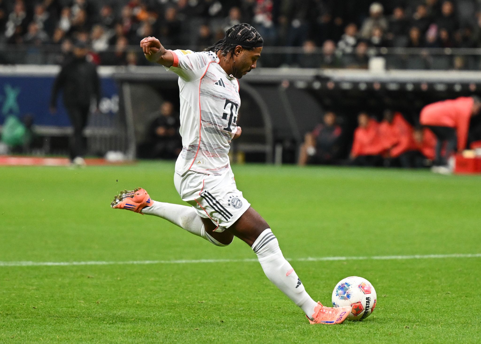 Gnabry vor Arsenal beim FC Bayern zurück Gnabry vor Arsenal beim FC Bayern zurück