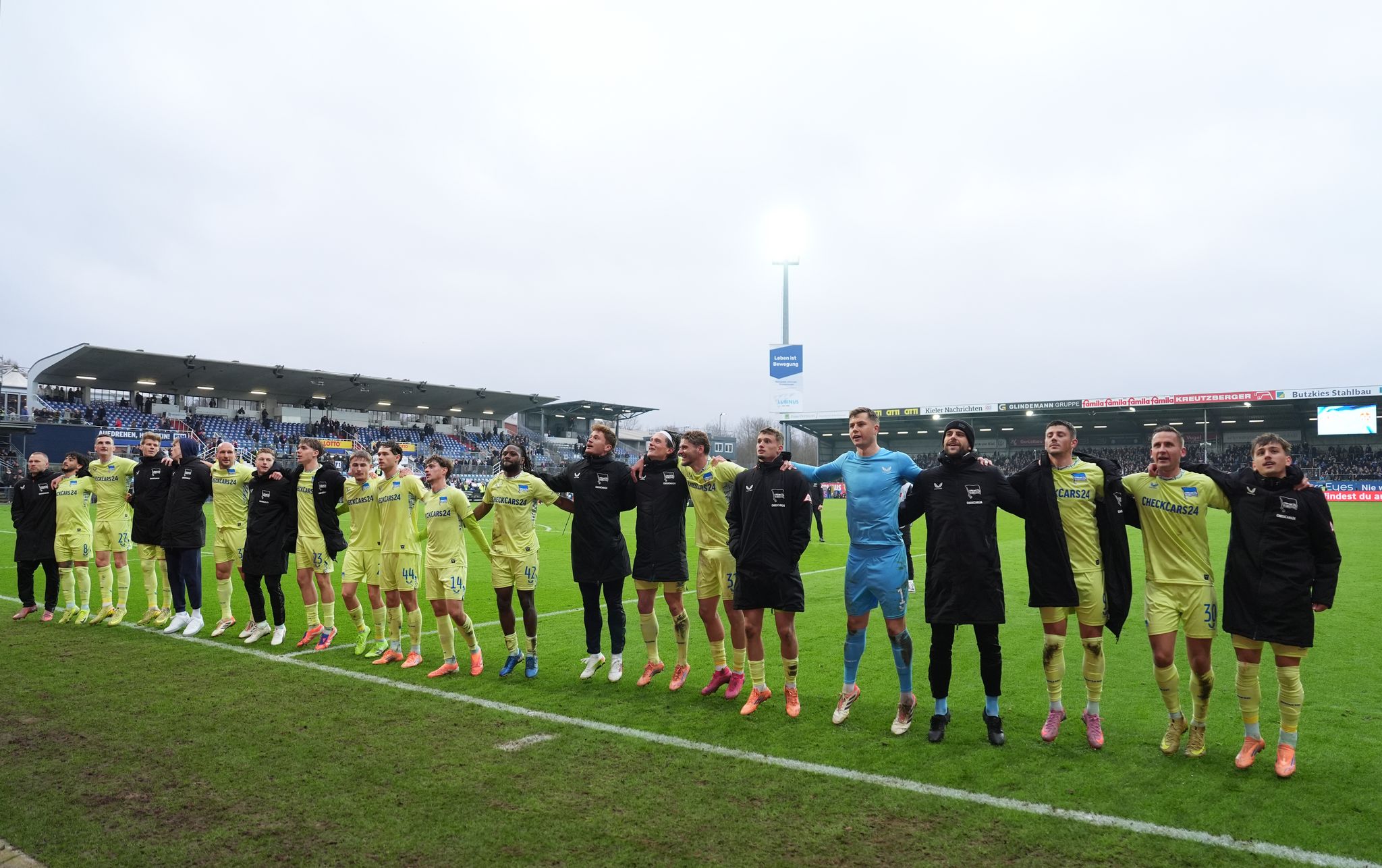 Hertha feiert nächsten Erfolg: Aufstiegszone rückt näher Hertha feiert nächsten Erfolg: Aufstiegszone rückt näher