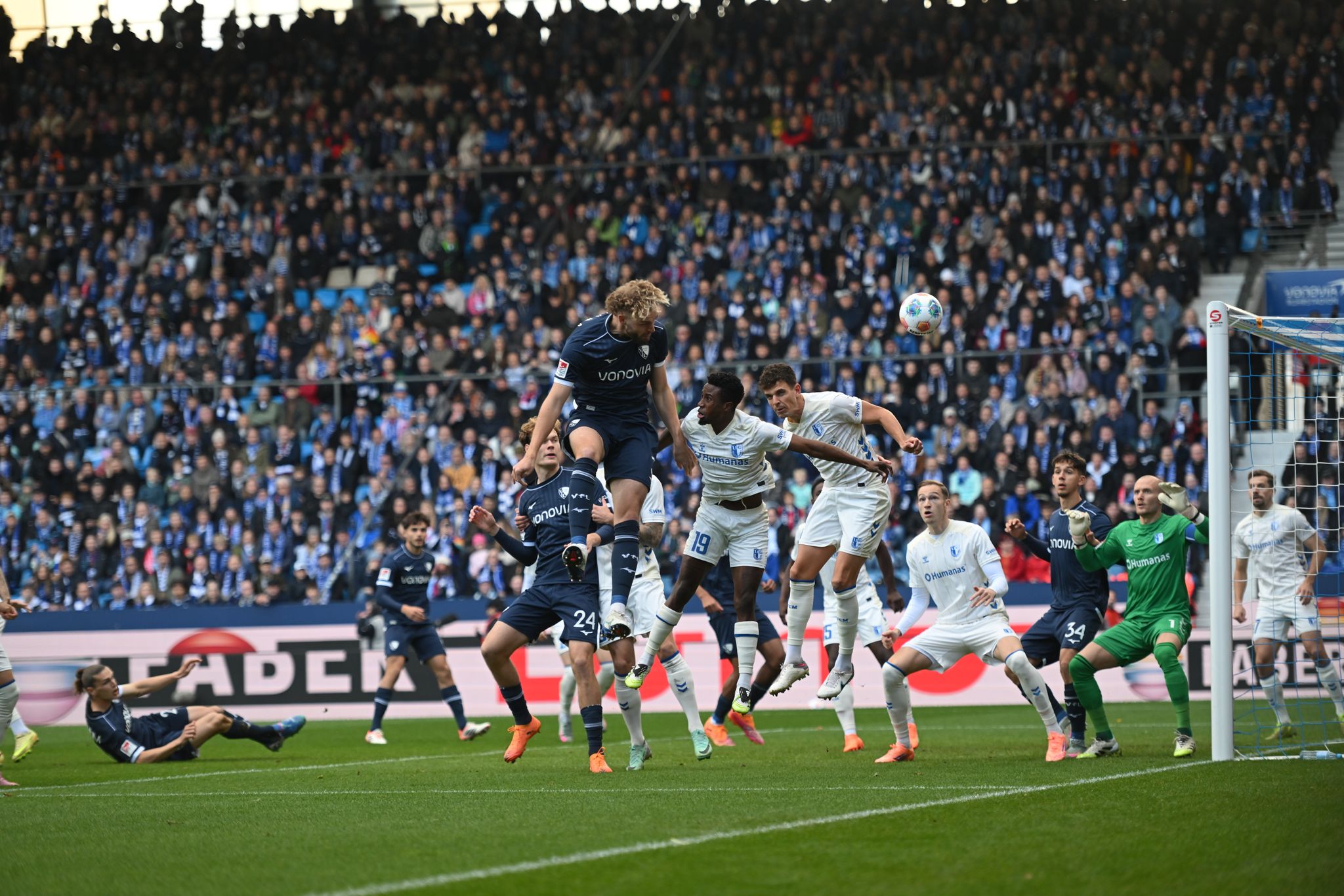 Neuer Trainer Rösler führt Bochum aus dem Tabellenkeller Neuer Trainer Rösler führt Bochum aus dem Tabellenkeller