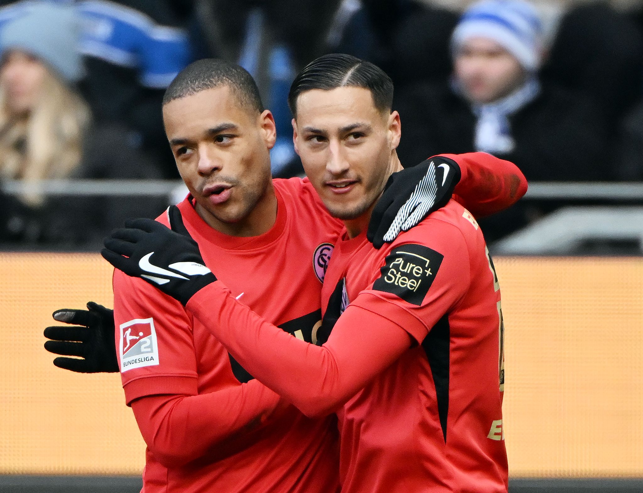 Elversberg feiert furiosen Last-Minute-Sieg beim KSC Elversberg feiert furiosen Last-Minute-Sieg beim KSC