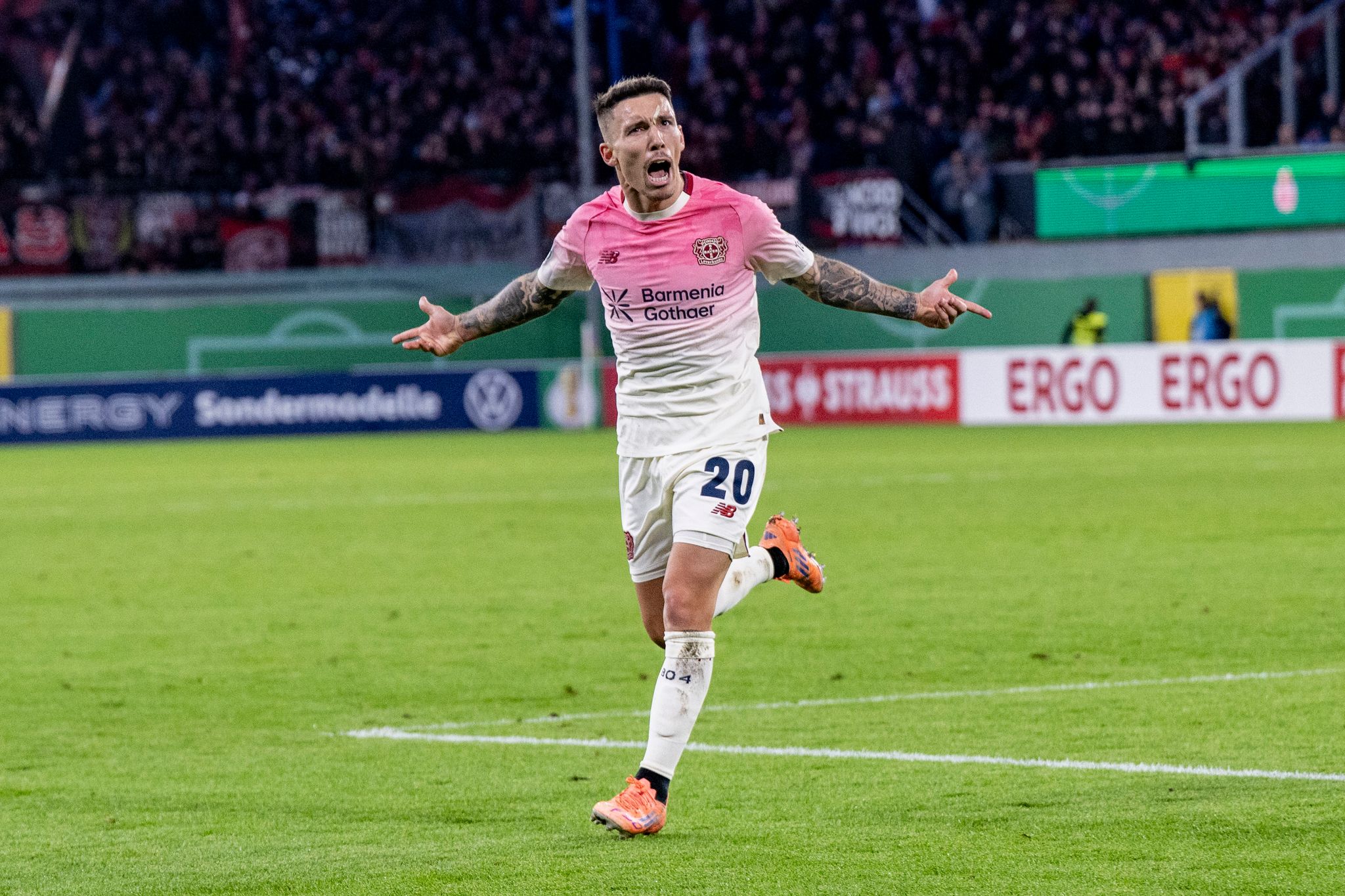 Grimaldo-Rückkehr nach Lissabon: Bayer braucht Punkte