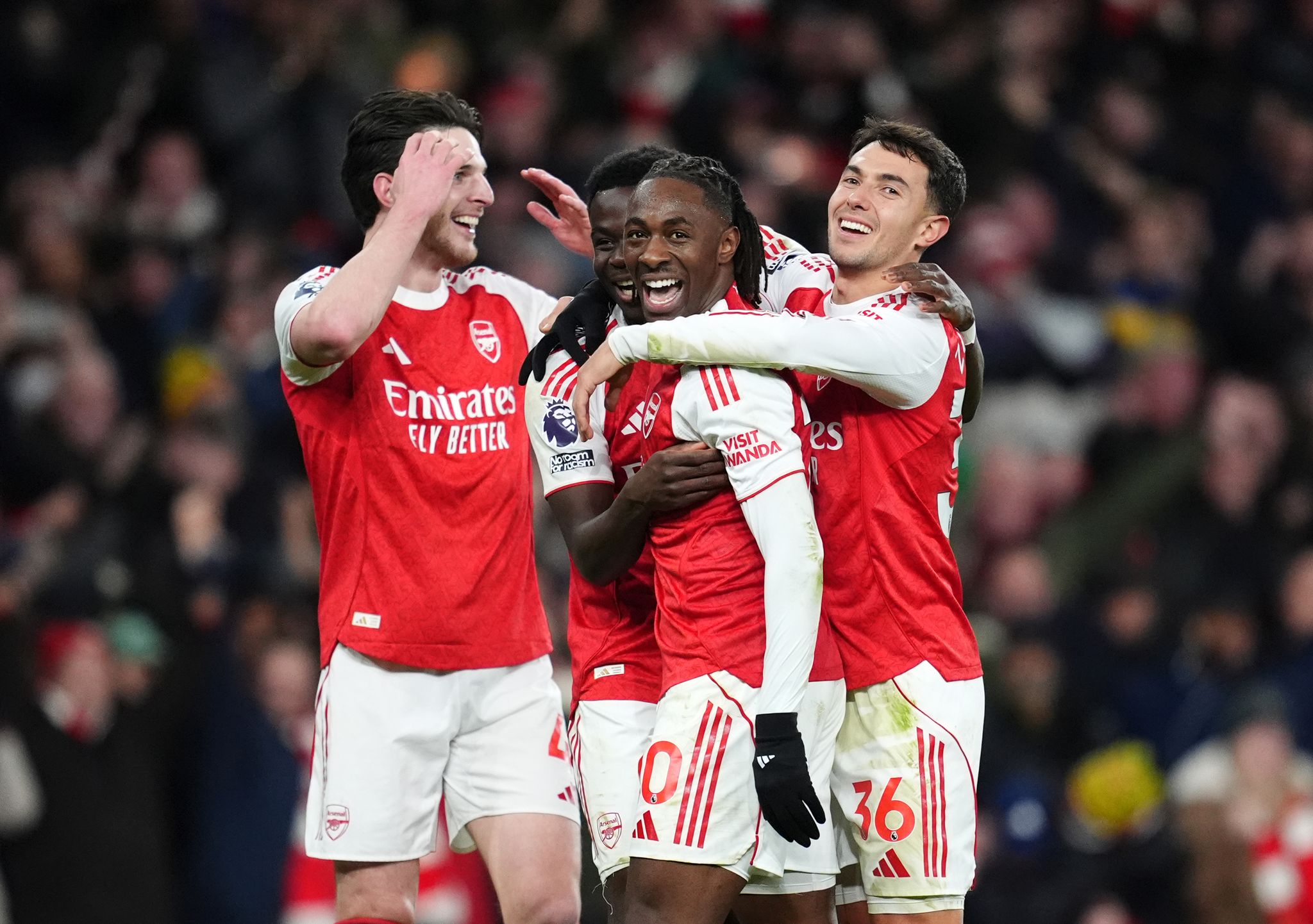 Dreimal Eze: Bayern-Gegner Arsenal deklassiert Tottenham 4:1 Dreimal Eze: Bayern-Gegner Arsenal deklassiert Tottenham 4:1