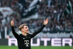 Für letzten WM-Schritt: Bayern-Teenie Karl als Kandidat