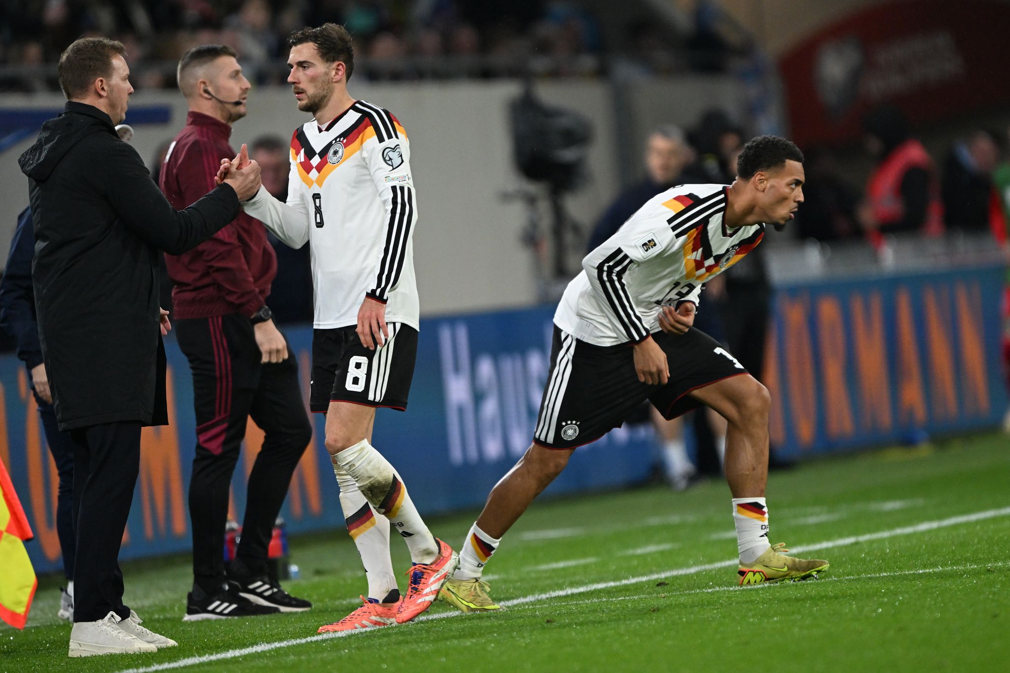 Bloß nicht wie Ronaldo: Das droht DFB-Stars bei Rot Bloß nicht wie Ronaldo: Das droht DFB-Stars bei Rot