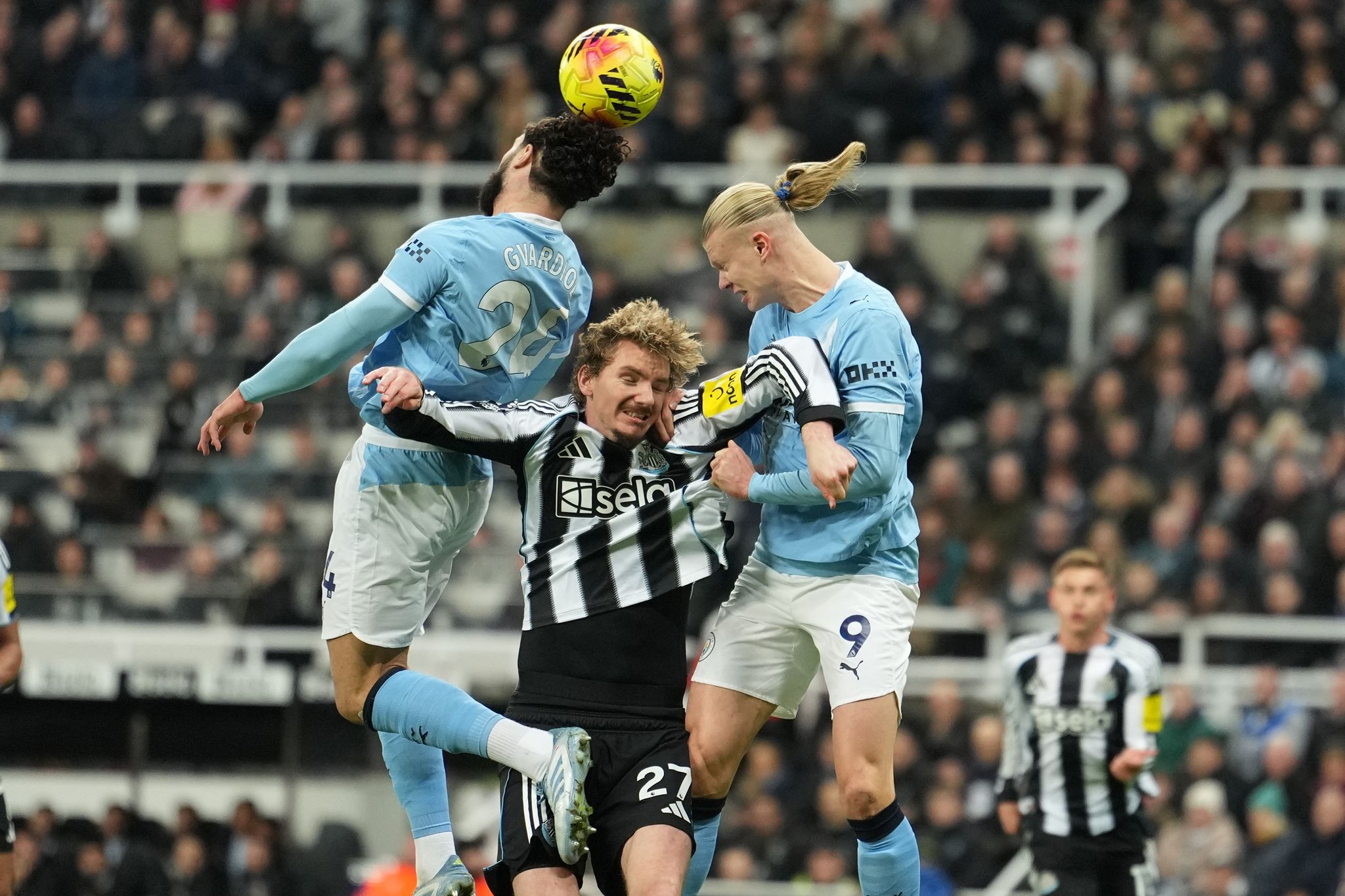 Nick Woltemade jubelt mit Newcastle: 2:1 gegen Man City