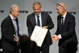 Dietz, Neid und Fitschen neue Ehrenspielführer beim DFB