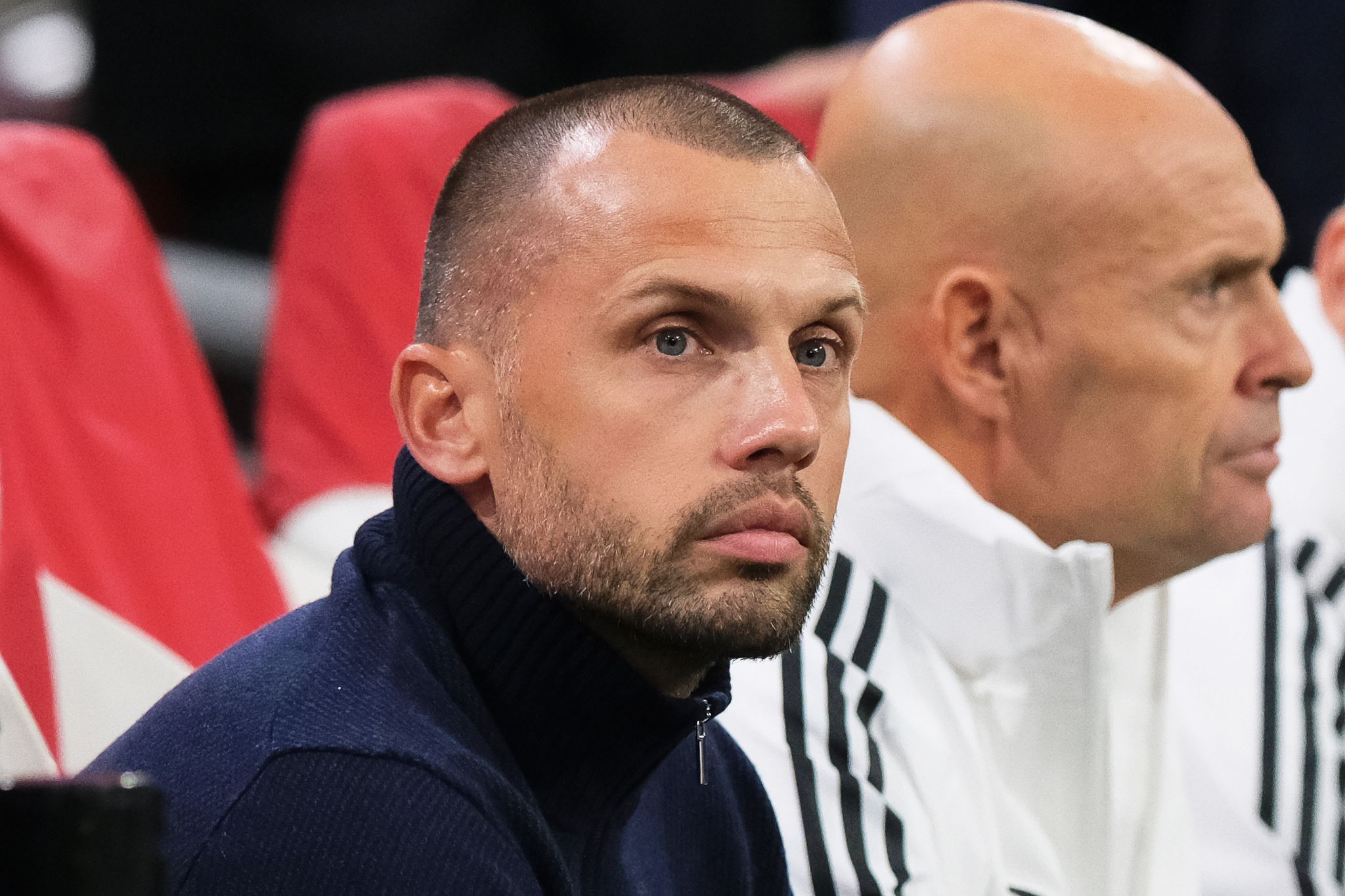 Ajax Amsterdam trennt sich von Trainer Heitinga Ajax Amsterdam trennt sich von Trainer Heitinga