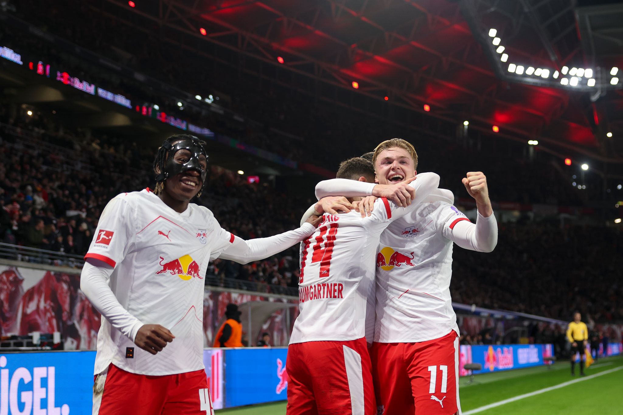 RB Leipzig offensiv und effektiv: 6:0 gegen Frankfurt RB Leipzig offensiv und effektiv: 6:0 gegen Frankfurt