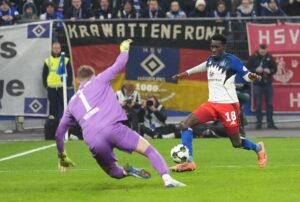 Elfmeter-Krimi: Zweitligist Kiel wirft HSV aus Pokal