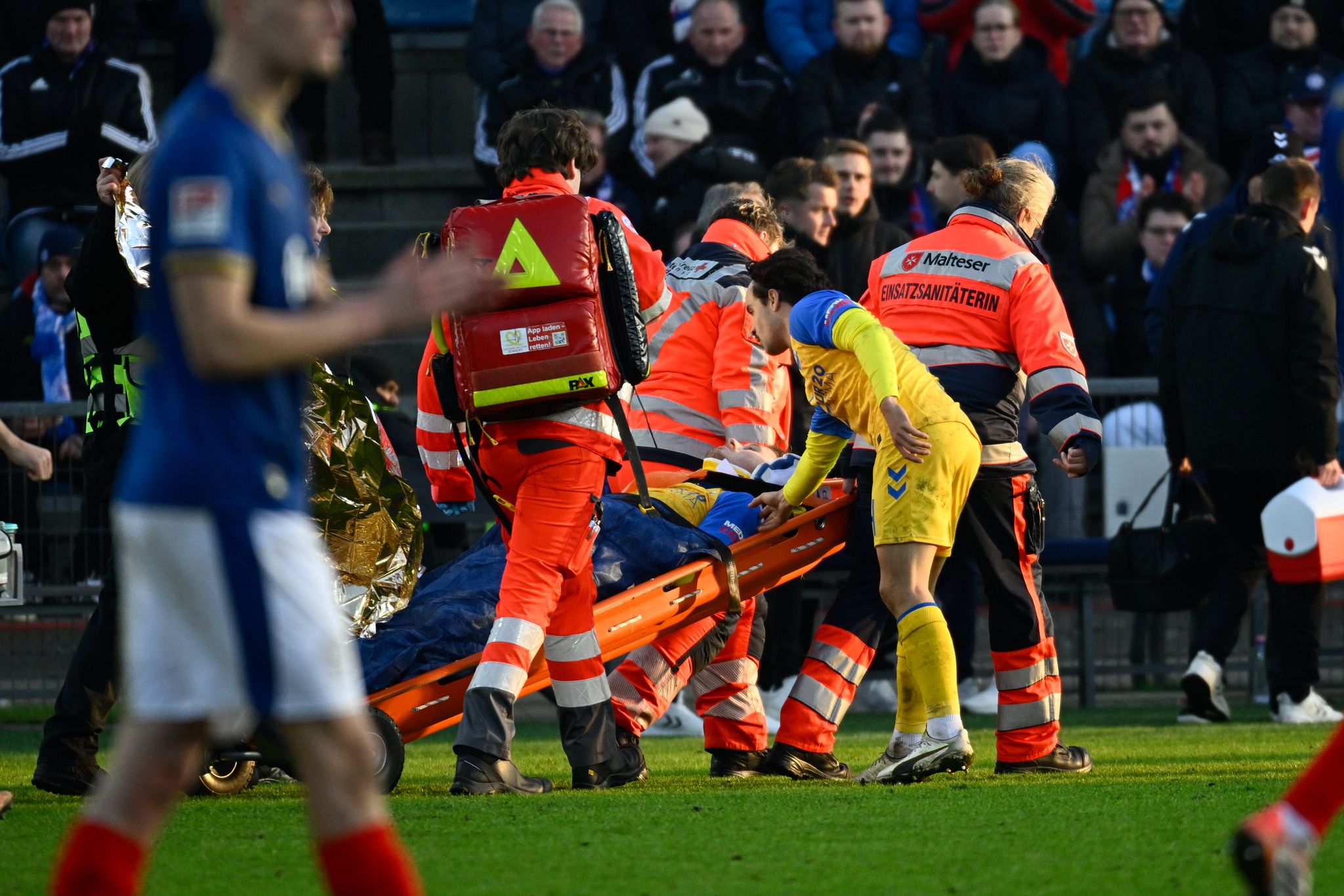 Paderborn-Profi Brackelmann meldet sich nach schwerem Sturz