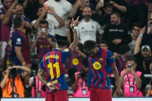 Clásico-Drama in Dschidda: Barça holt Supercup gegen Real