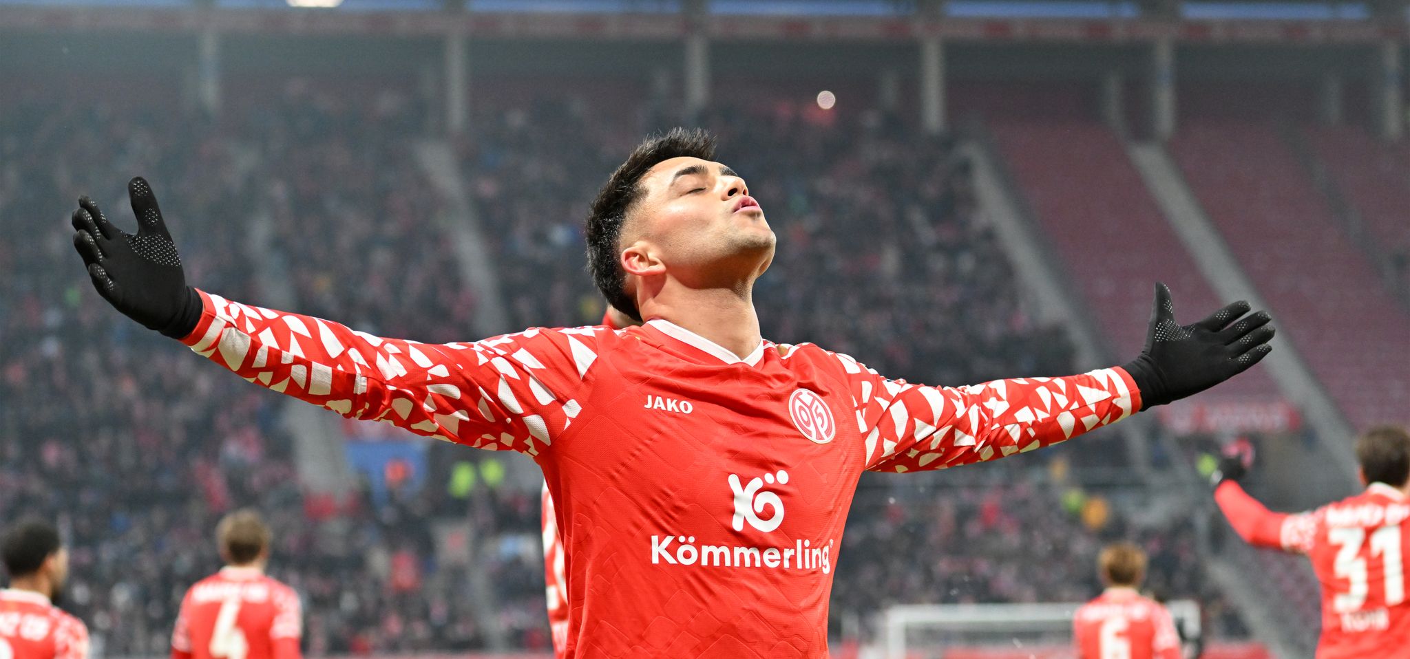 Amiri bringt die Wende: Mainz besiegt Wolfsburg Amiri bringt die Wende: Mainz besiegt Wolfsburg