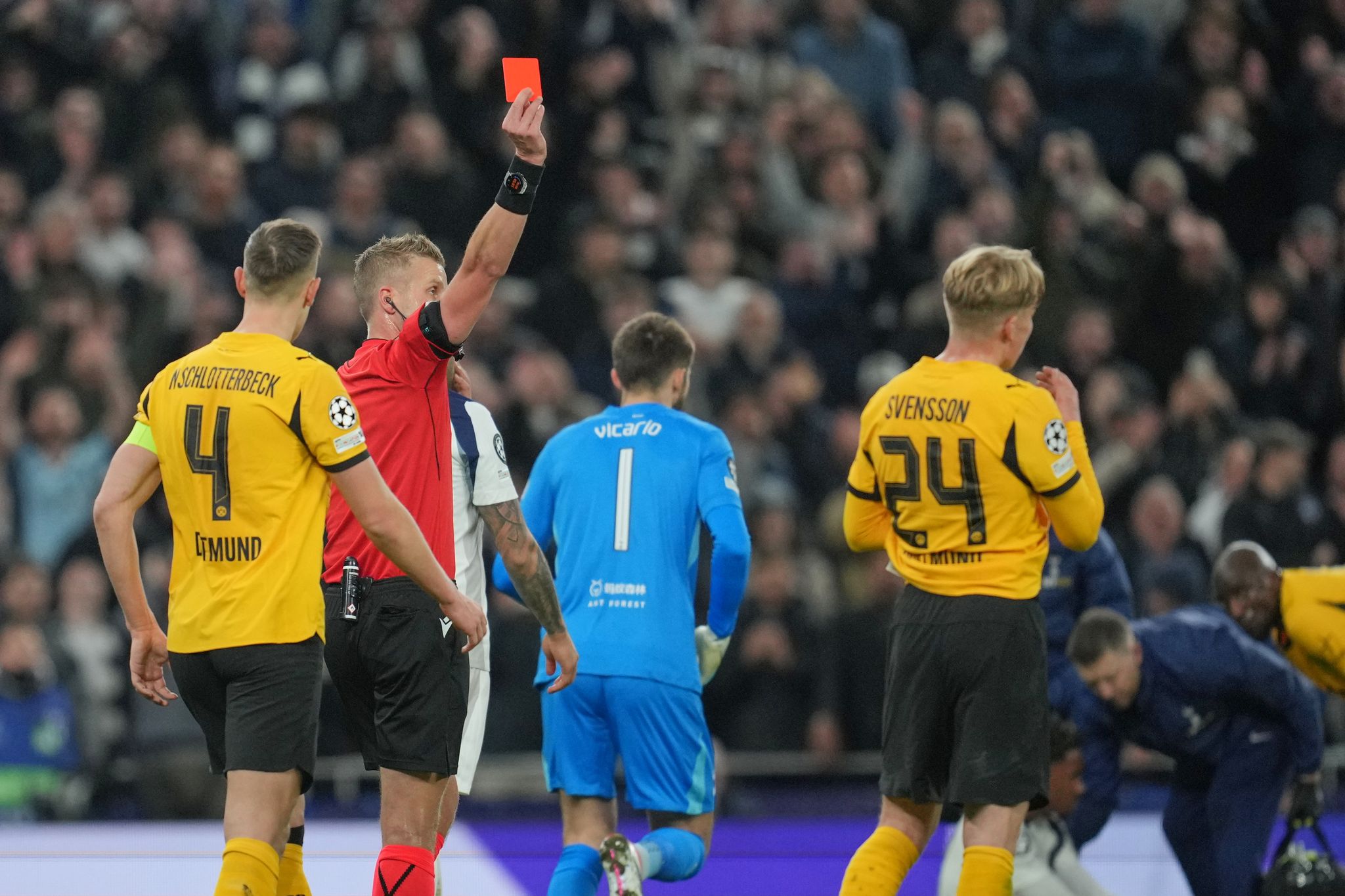 Kehl: Rote Karte für Svensson war «nicht richtig»