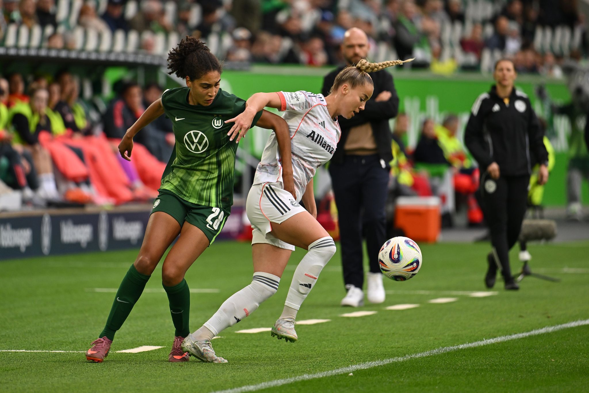 Machtkampf um Profistrukturen im Frauenfußball geht weiter