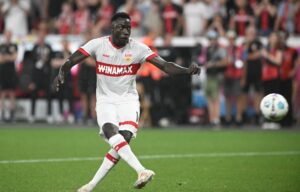 Mainz holt Stuttgarts Stürmer Silas