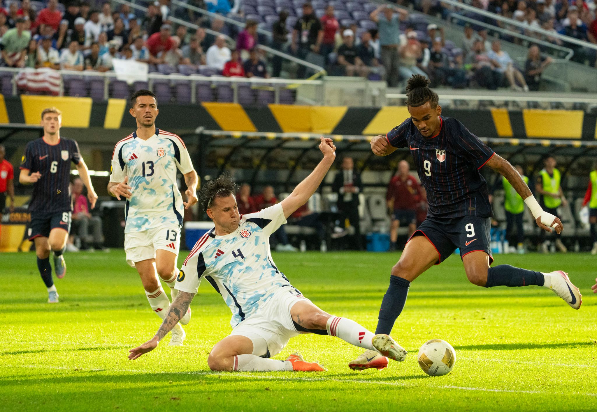 Hamburg statt Bremen: HSV holt offenbar US-Stürmer Downs