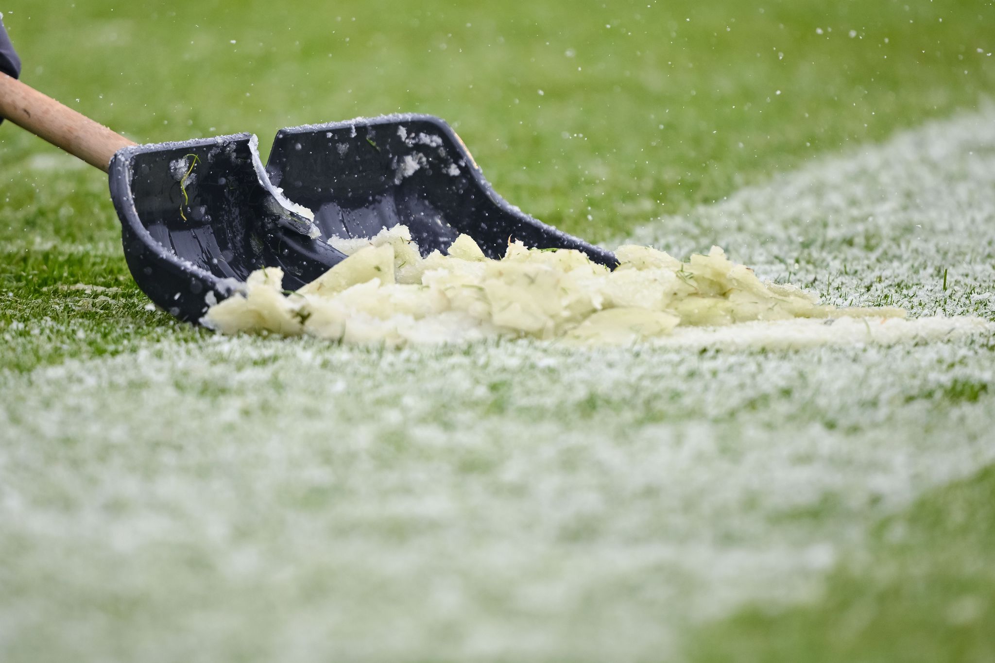 Kurz vor Anpfiff: Spiel der Bayern-Frauen in Bremen abgesagt Kurz vor Anpfiff: Spiel der Bayern-Frauen in Bremen abgesagt