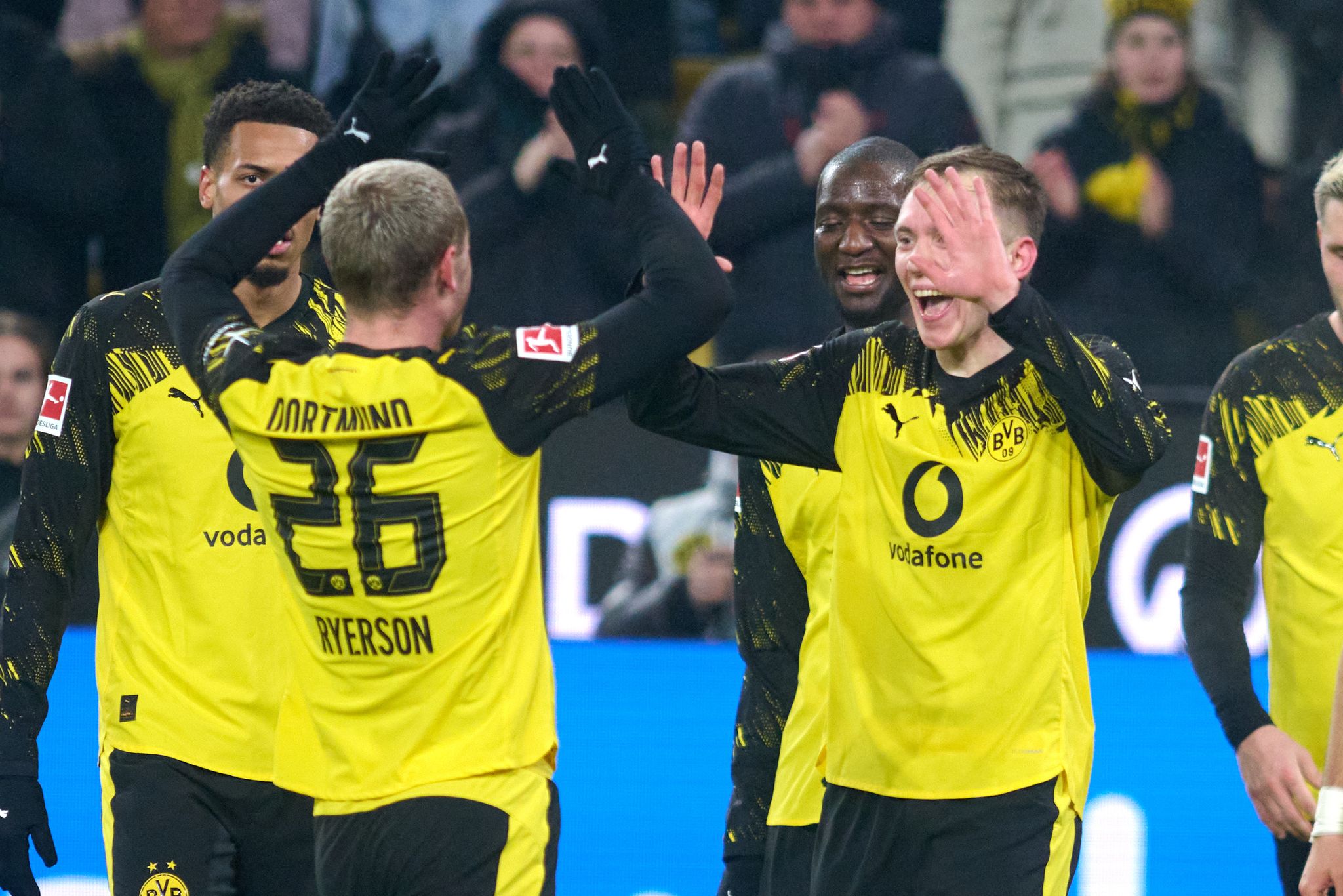 4:0 gegen Mainz: BVB bleibt Bayern auf den Fersen 4:0 gegen Mainz: BVB bleibt Bayern auf den Fersen