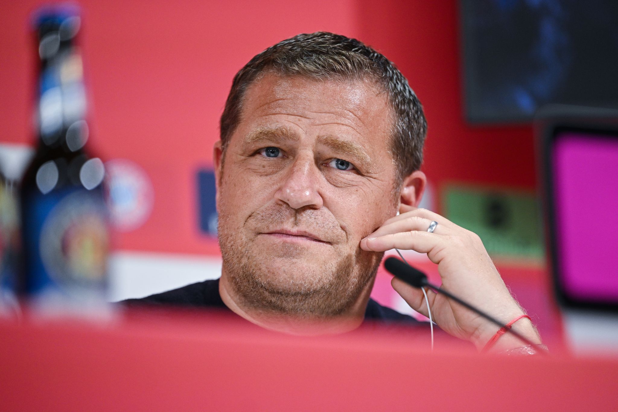 Eberl über Neuer: «Es geht darum, wie Manuel sich fühlt» Eberl über Neuer: «Es geht darum, wie Manuel sich fühlt»